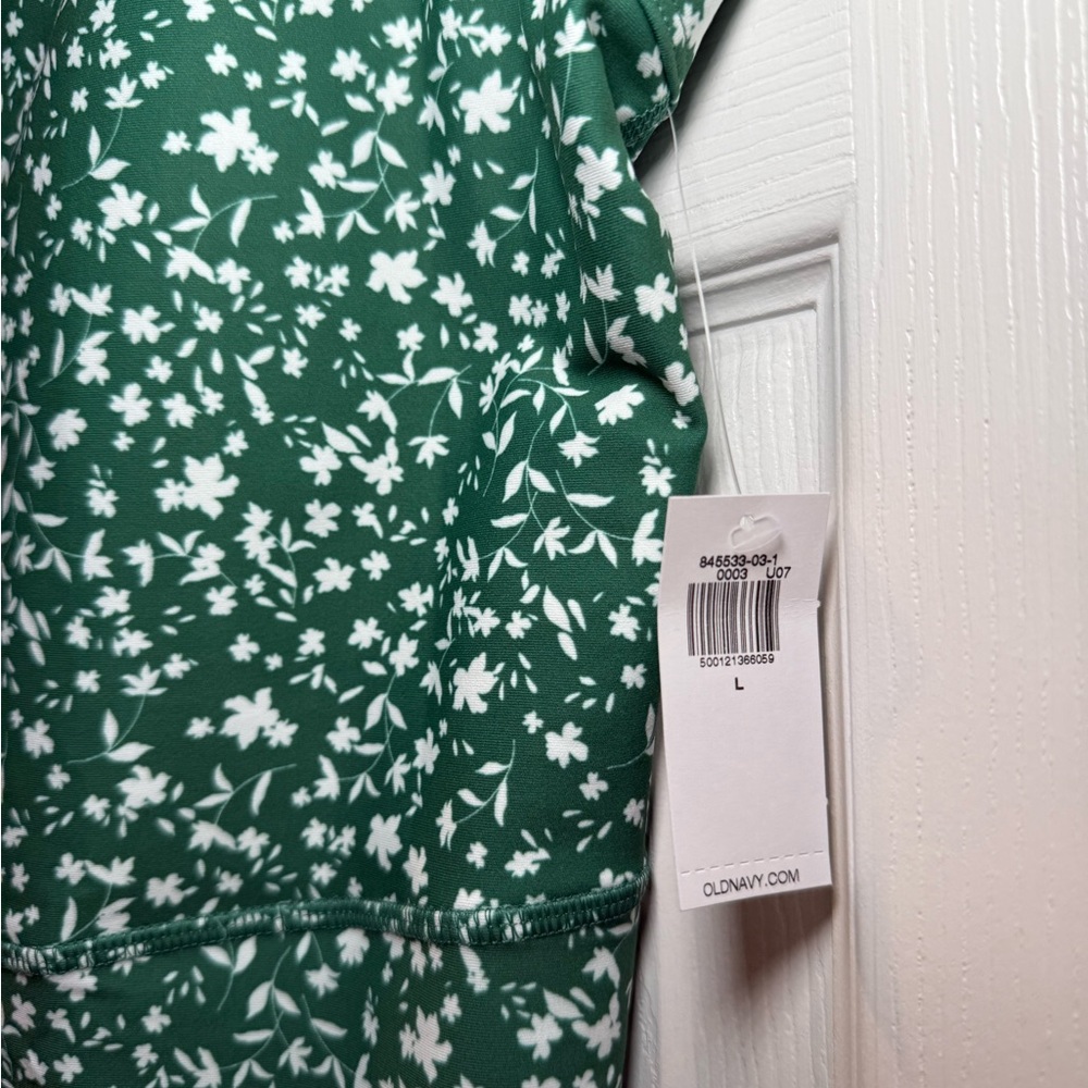 Old Navy Green and White Floral Activewear Romper - Picture 4 of 7